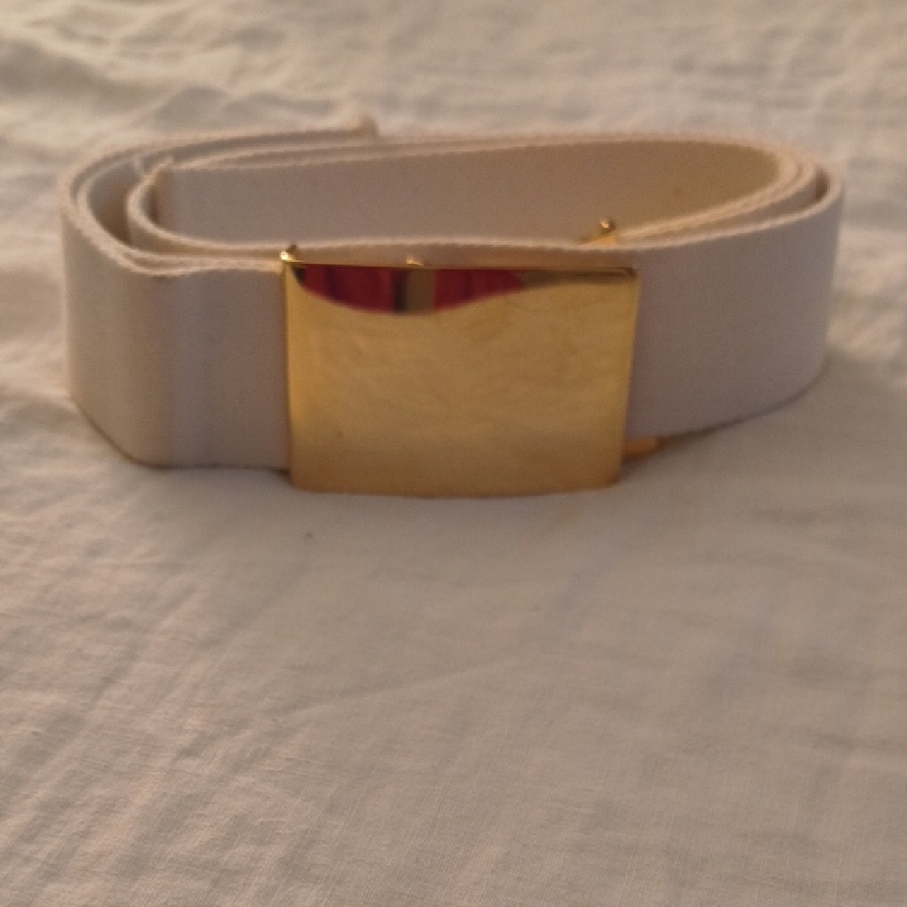 Elegant Gold and Cream Women's Belt
